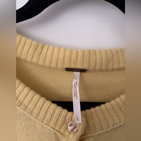 Free People Nocturnal Solid Wool-Cashmere Cardigan - Oil Painting - Large - Picture 7 of 16